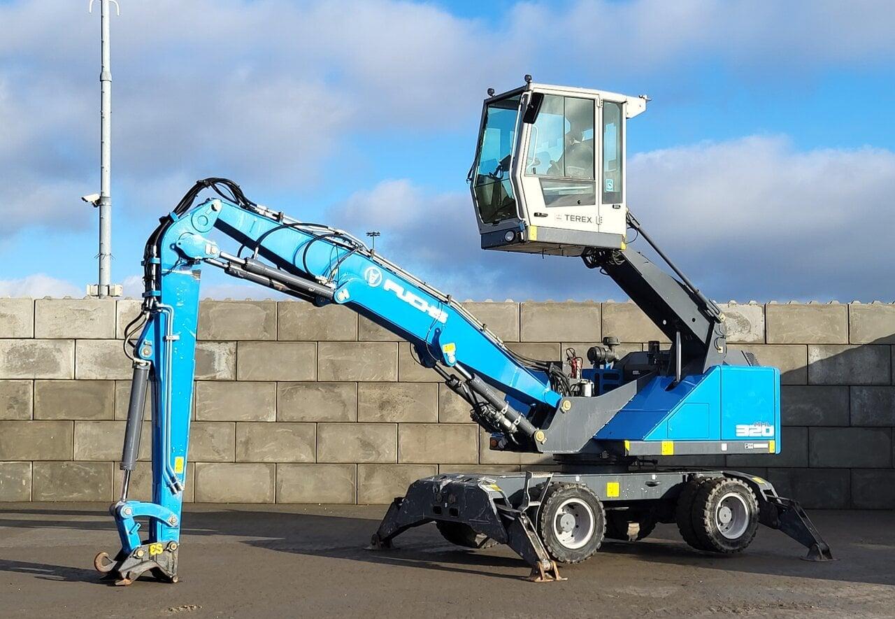 2017 Terex Fuchs MHL320 T4F