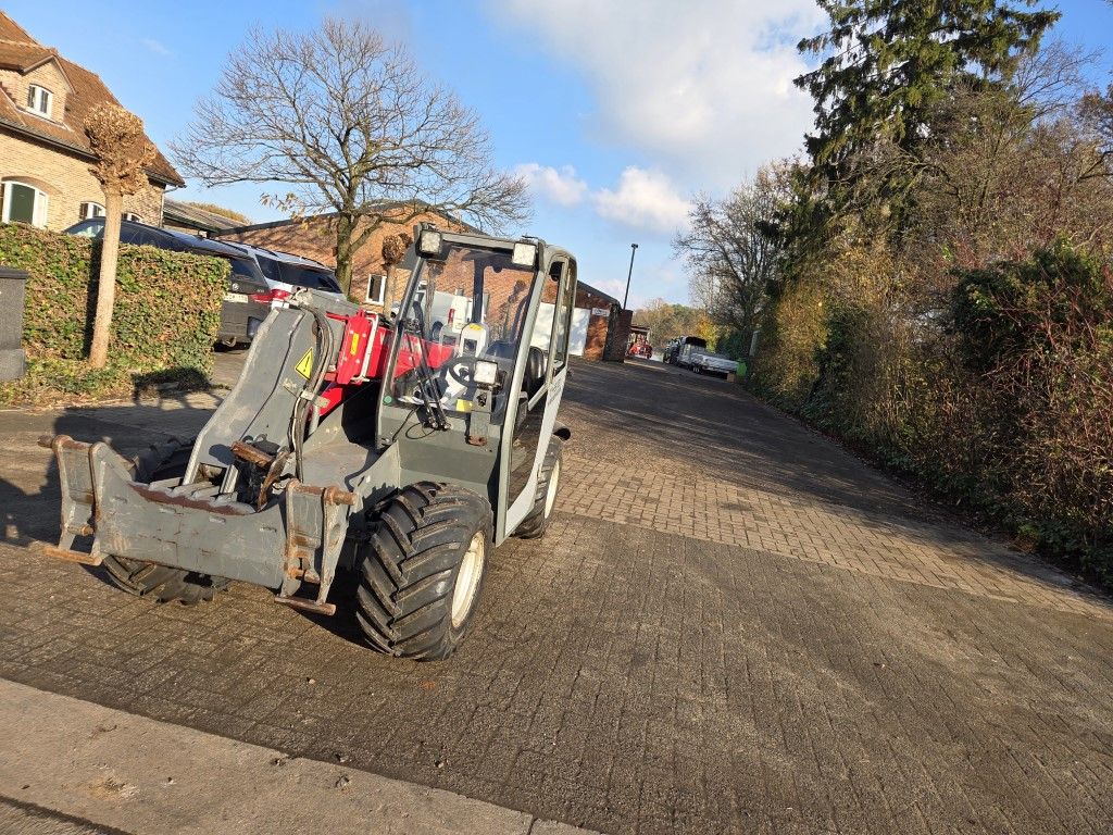 2018 Weidemann T4512